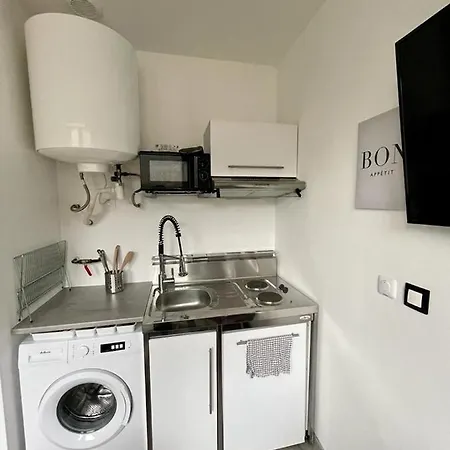 Studio#102 A La Frontiere Du Luxembourg, Stationnement Gratuit