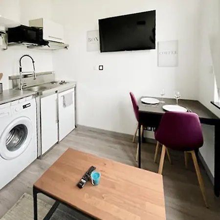 Studio#102 A La Frontiere Du Luxembourg, Stationnement Gratuit *